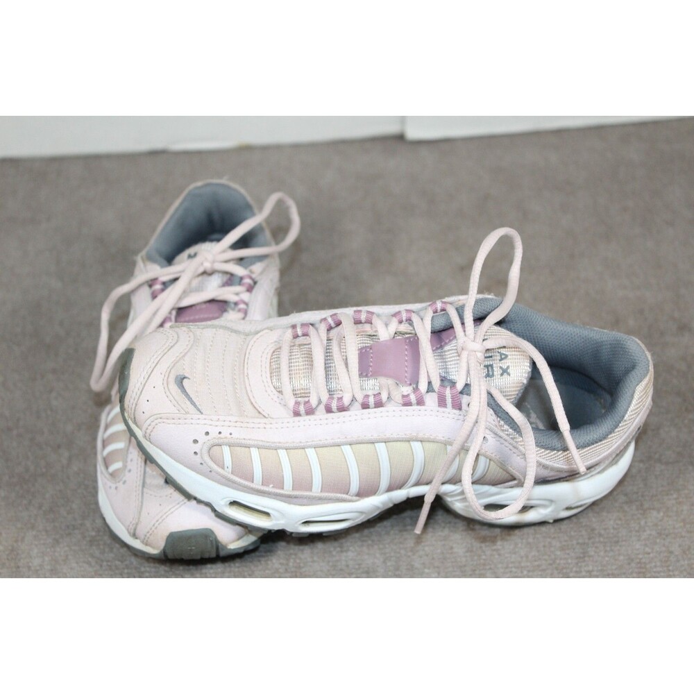 NIKE Women Max Tailwind IV Barely Rose Grey Size CK2600-600 Size 8